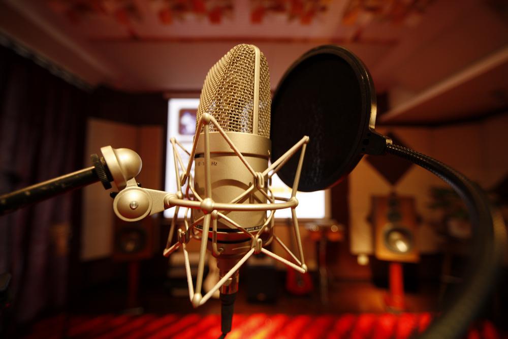 安歌野路子之制作消音版伴奏哪家强?