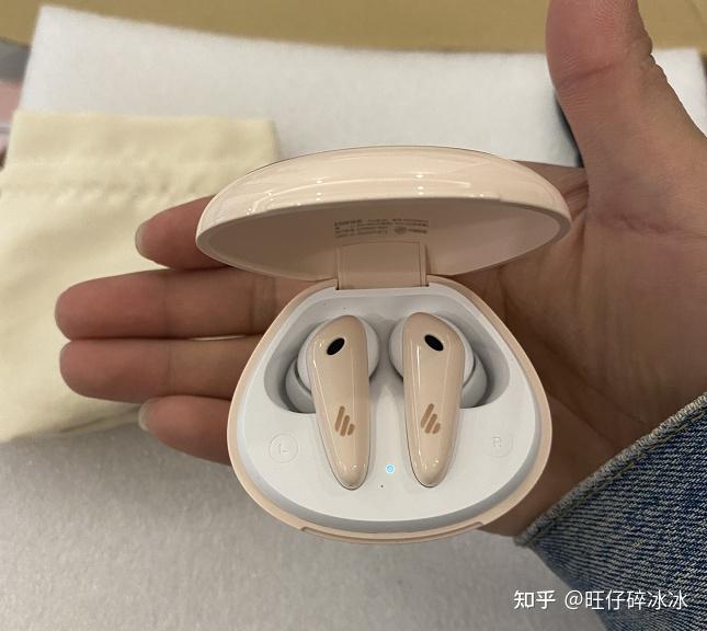 漫步者edifierfunbuds真无线降噪耳机开箱测评
