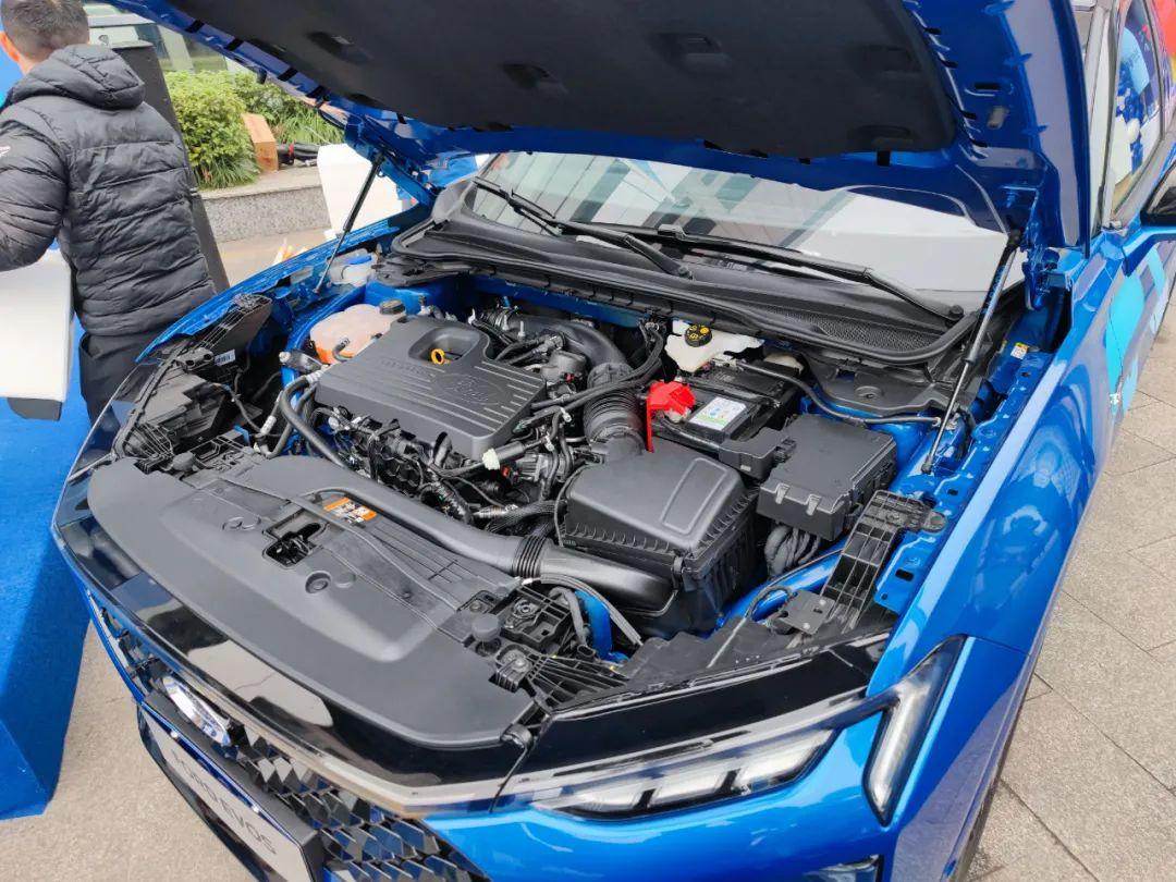 平安夜最暖心交车仪式还得看福特evos