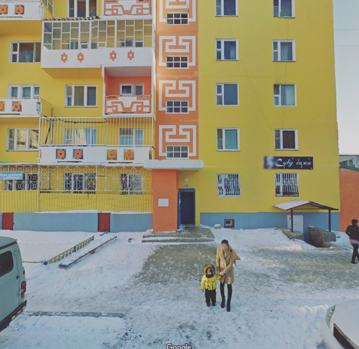 她收集了 40000 张谷歌街景图,不出家门环游世界 - 知乎