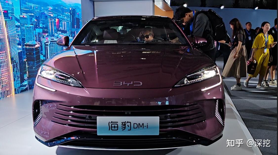 深挖丨比亚迪海豹dmi评测b级车的价a级车的颜