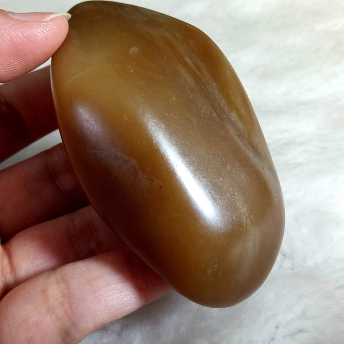 plstone普琳丝 | 来自新疆的且末古矿——且末糖玉