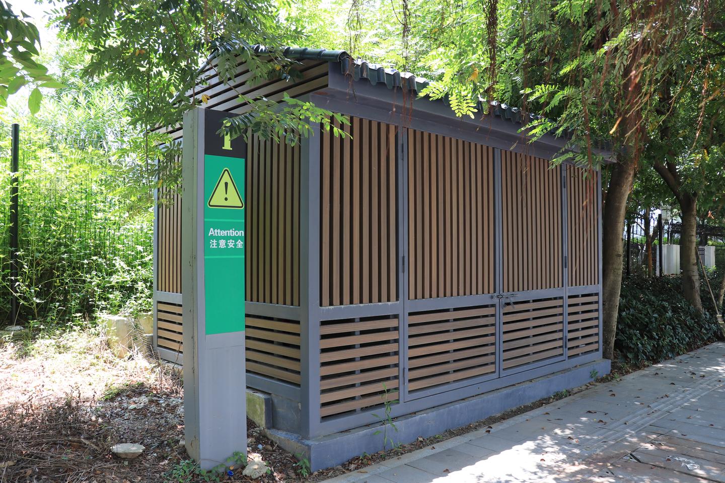 香雪路电箱丨街边电箱变身装饰