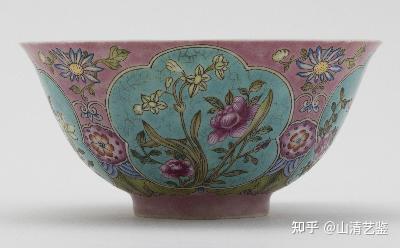 清康熙粉红地开光花卉纹碗- 知乎