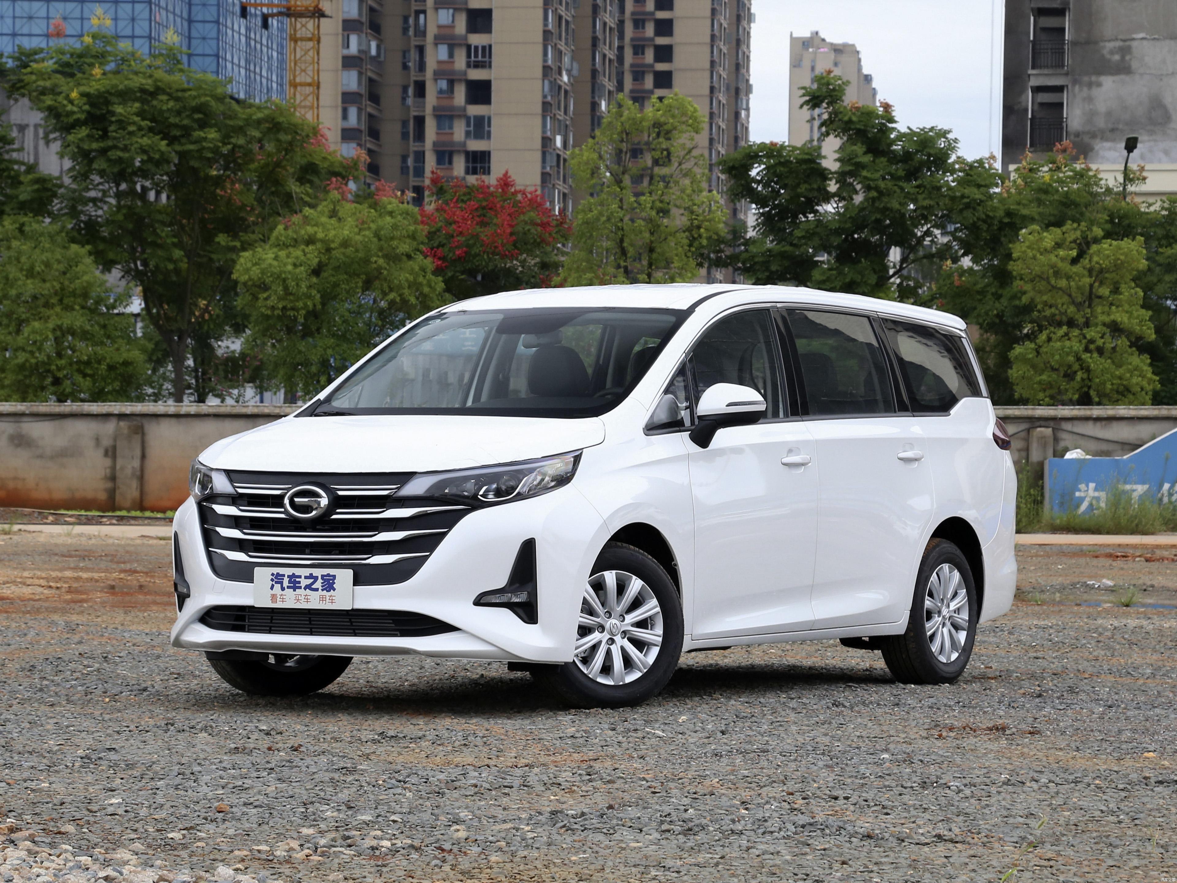 10万就能买到的家用mpv空间大又省油市场口碑良好