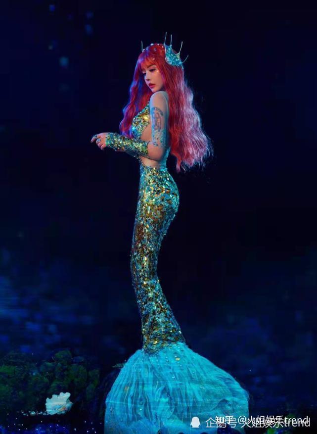 韩安冉美人鱼写真获网友夸赞女网红变女明星