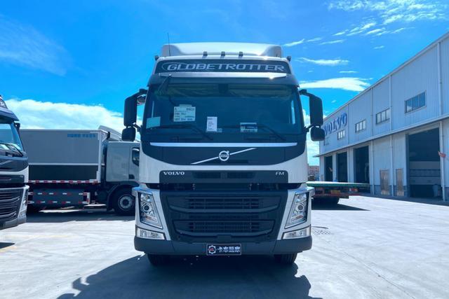 配置最好的重卡 v2-9dcbe280027ed4a01e5e04825d8a2b99_r.jpg