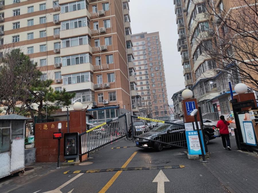 北京西城区木樨地70平两居室61折起拍市场价差近400万