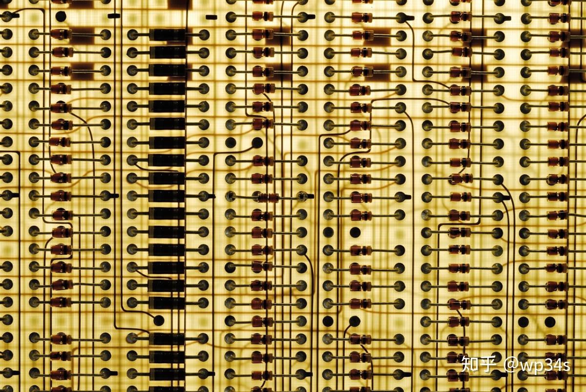 电与磁的极致艺术~1968年的HP9100A晶体管计算器(机)-2