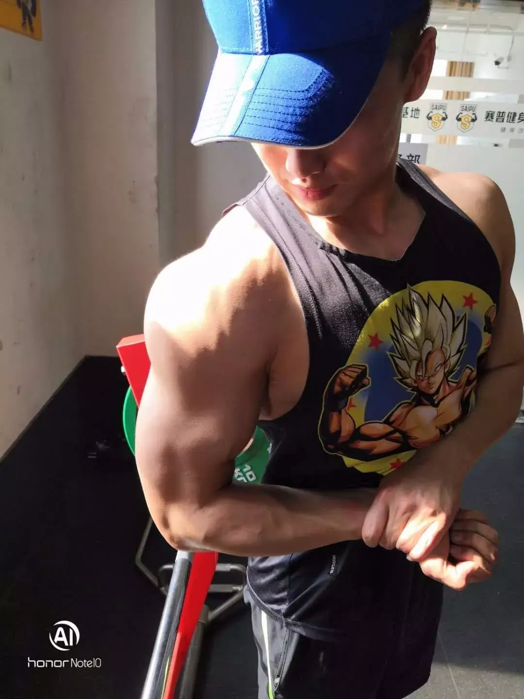 裸辞6年航空事业学健身考教练你想要做却不敢做的事他做到了