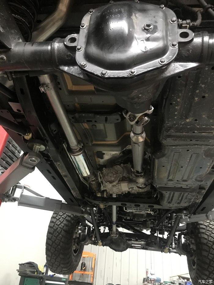 新款牧马人35寸升高案例谈谈自己的用车感受