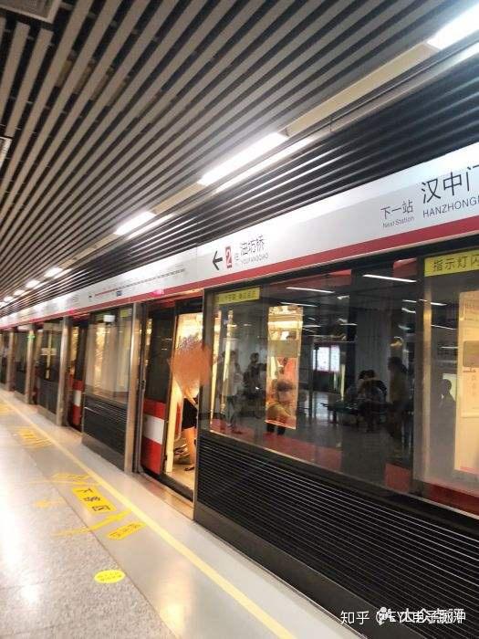 南京·单车下的地铁——2号线 上(油坊桥--新街口段)