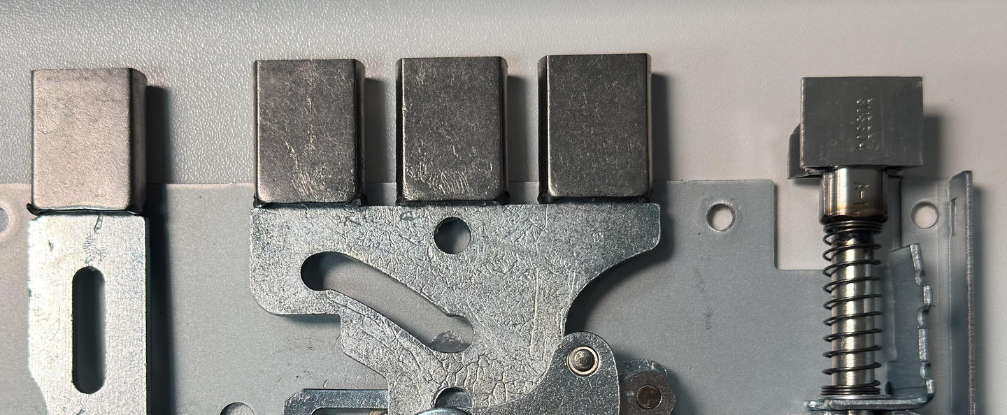 千元价位内如何选到「真安全」的智能门锁？鹿客智能锁“—握开”拆机大揭秘，硬核内胆究竟长啥样，真的足够安全吗？ - 知乎