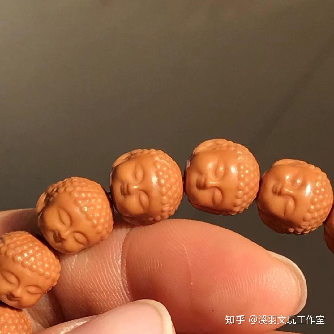 精品猴头雕刻正圆宝宝佛