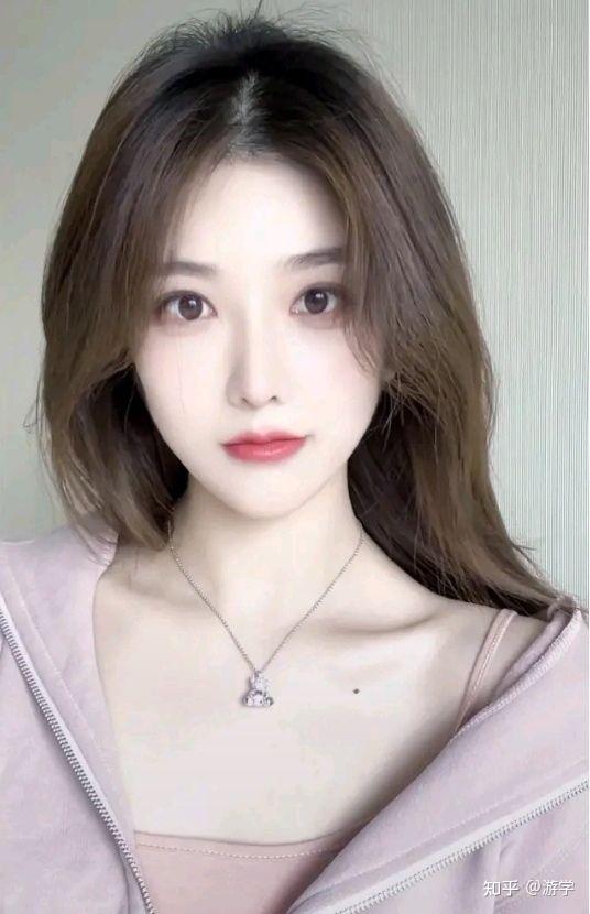 网络聊天女生是否会爱上男生