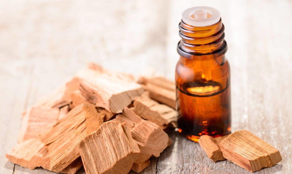 檀香精油护肤品适合敏感性肌肤吗?