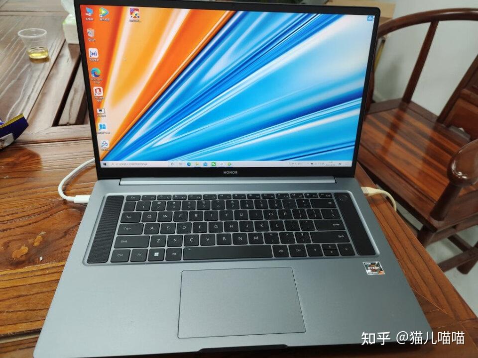 这个笔记本看了很久,质量非常好,比平时要便宜,特别特别满意,超级好看