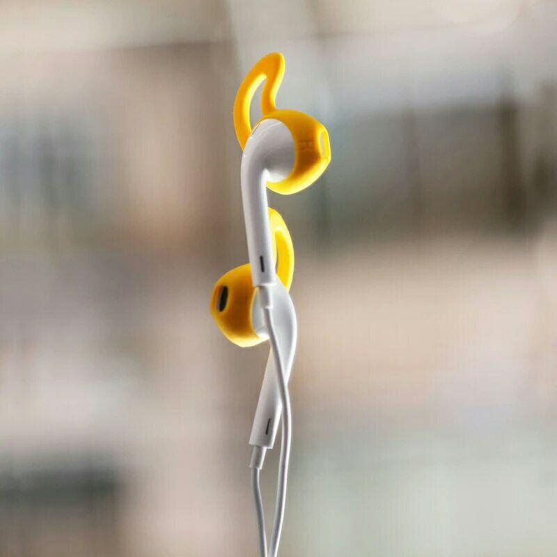 只有我一个人觉得目前手机所配的各种类型的耳