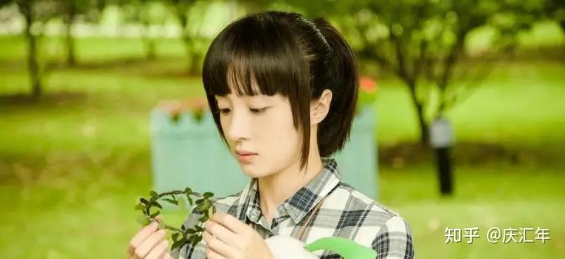 唐人力捧的小花,也是胡歌,刘诗诗的师妹,只可惜颜值跟演技,跟不上师姐