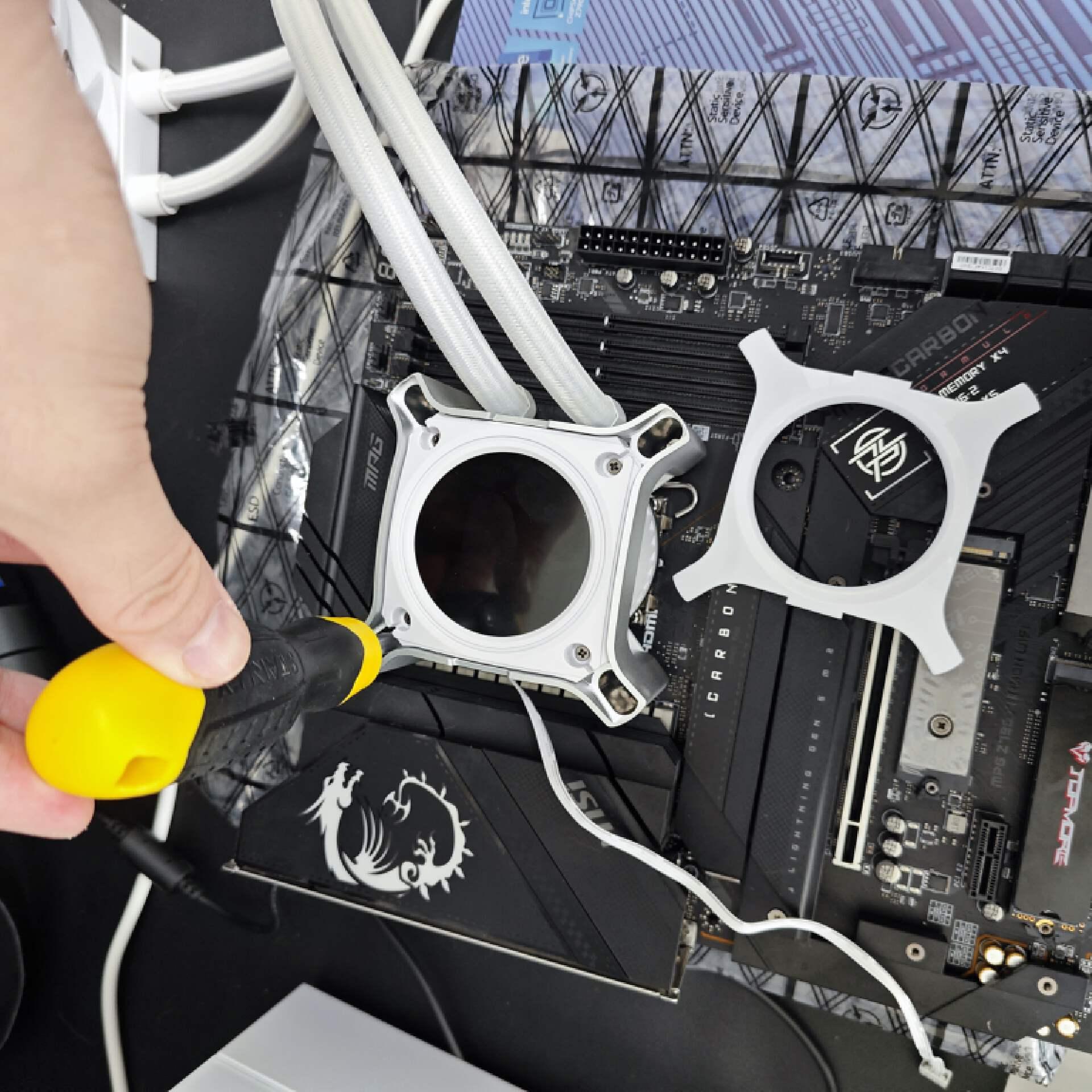 装机实测丨昆仑2代360一体式水冷散热器