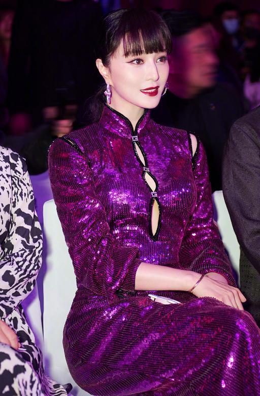 惊艳的美貌穿搭 v2-9ffe1d33e70af3e50f02db8eef8c2868_1440w.jpg?source=172ae18b