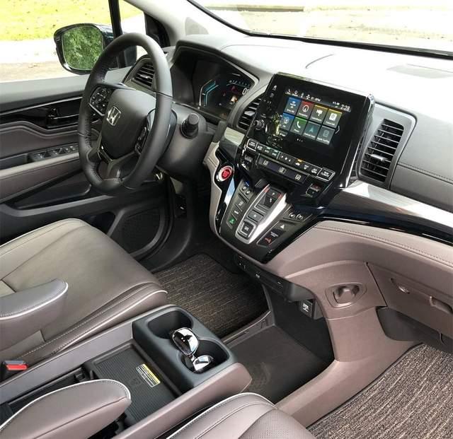 2021款美版本田奥德赛实拍,新车售价约21万人民币,空间不输gl8