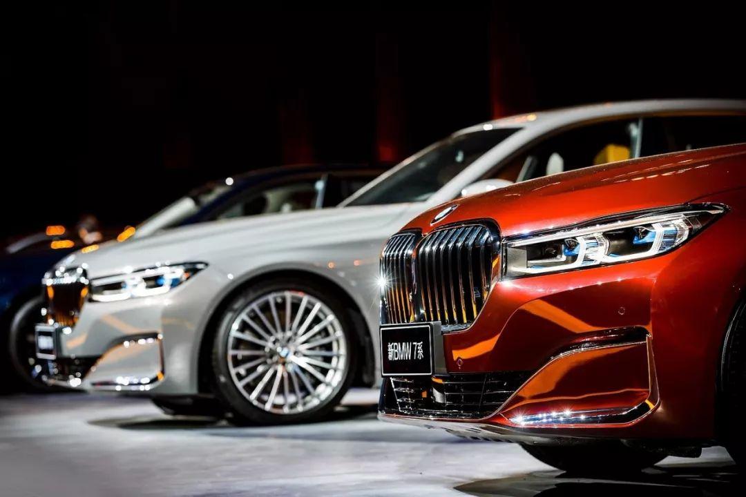 年轻化的新BMW 7系能让中国新贵们买单吗? - 知乎