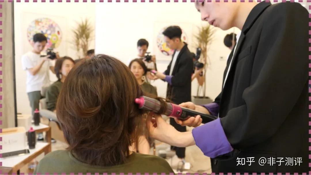 天价戴森卷发棒其实很难用3位明星御用发型师实测告诉你答案