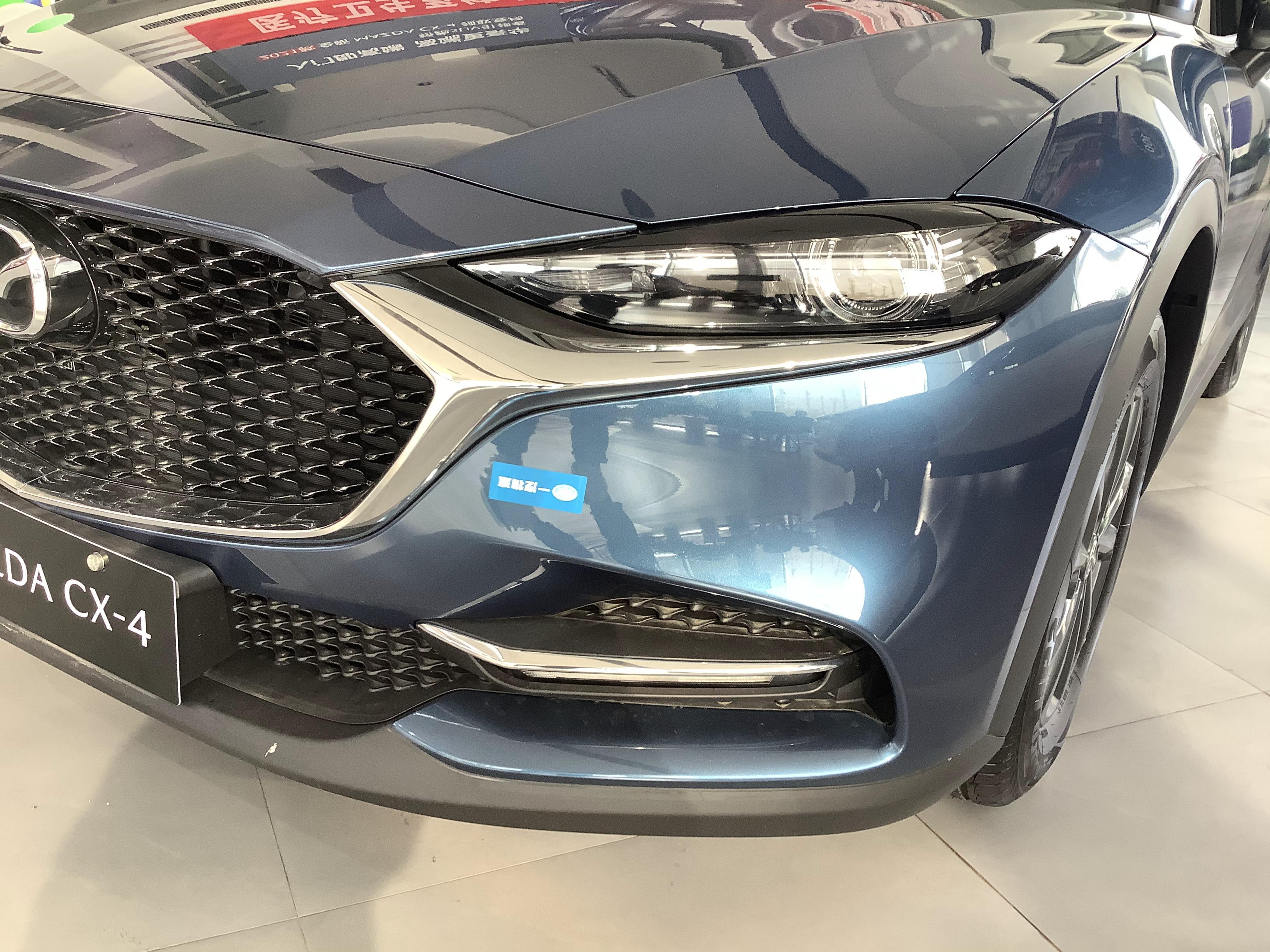 2021款马自达cx-4到店实拍!恒星蓝色车身很精致,配hud抬头数字 - 知乎