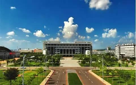 沈阳重点推进的四大发展空间之一,并且拥有东北最大,最集中的大学城.