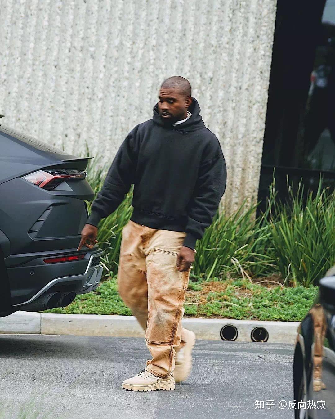 如何评价kanyewest的穿衣风格