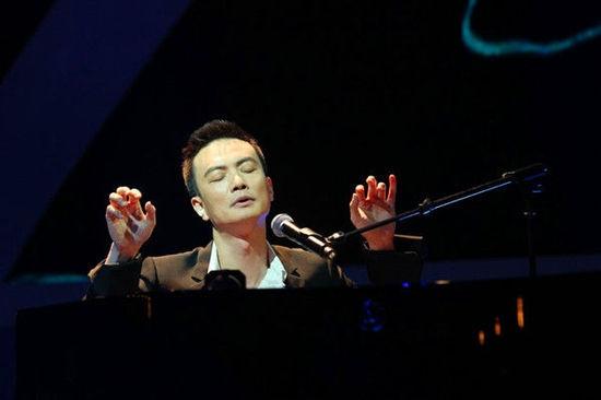 娱乐圈都叫他李老师一身才华的李泉为什么没被我们捧红