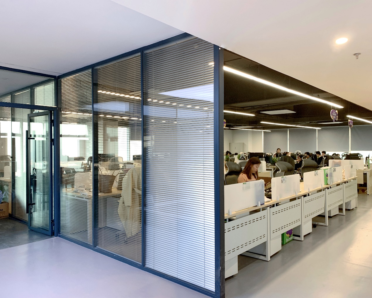 低碳办公案例丨第二树循环家具助力同程商旅探索办公领域的绿色之道