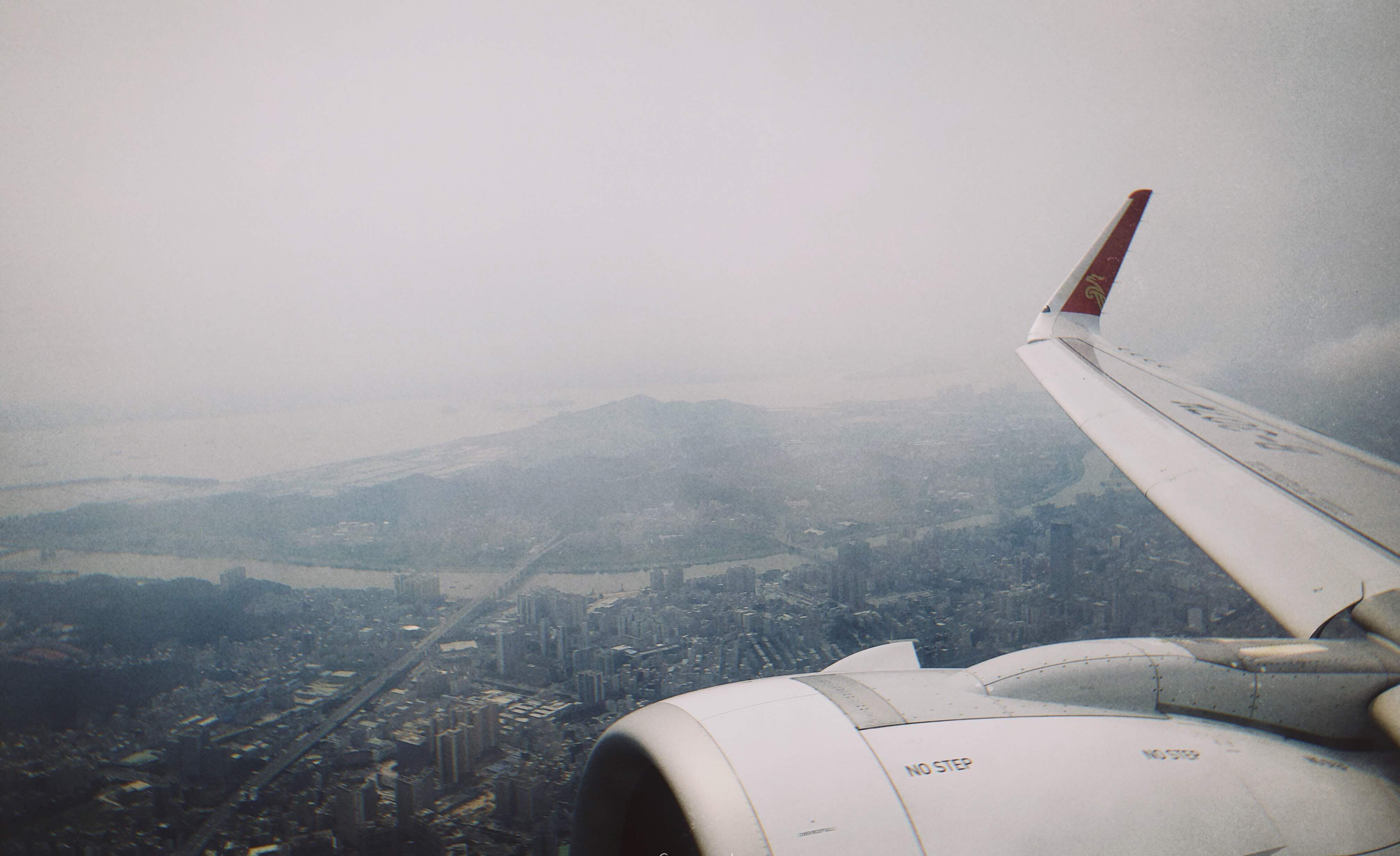 第一次坐飞机，如何选择座位才能看到最好的风景？ - 知乎