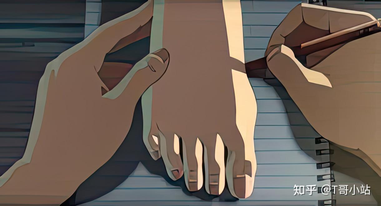 帅哥有展示腹肌胸肌的,但你没听说过男人展示"美脚"的吧,有后宫动漫