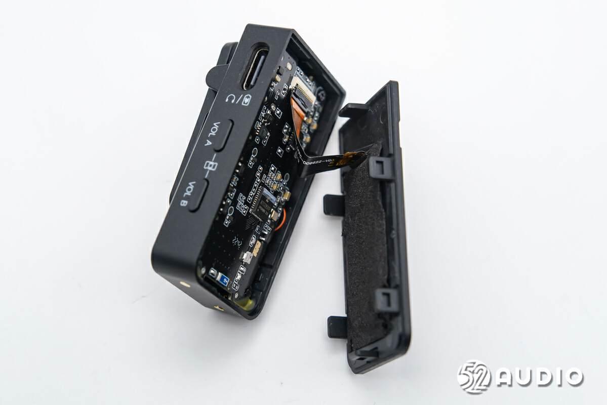 comica科唛vimoc3无线领夹麦克风拆解20ms低延迟传输200m连接距离