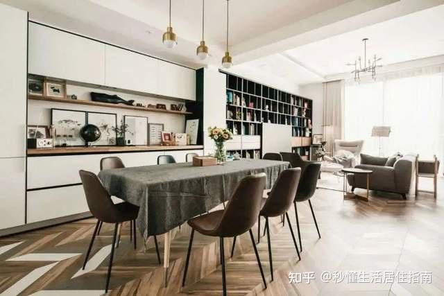 4,客厅满足居家办公 客餐一体化