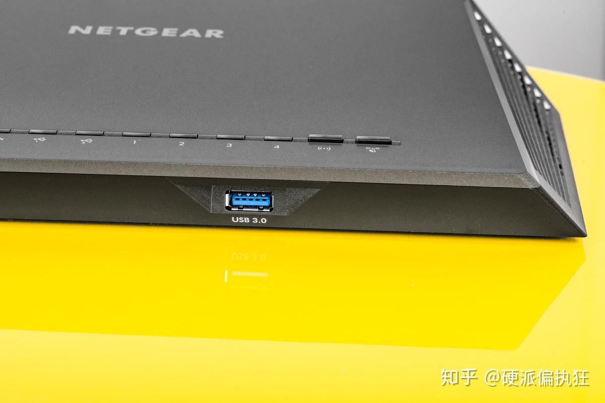 可玩性直追nas的路由？30秒圈粉，新版网件R7000轻松玩转梅林 - 知乎
