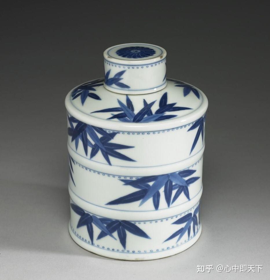 清康熙景德镇官窑青花竹叶纹盖罐