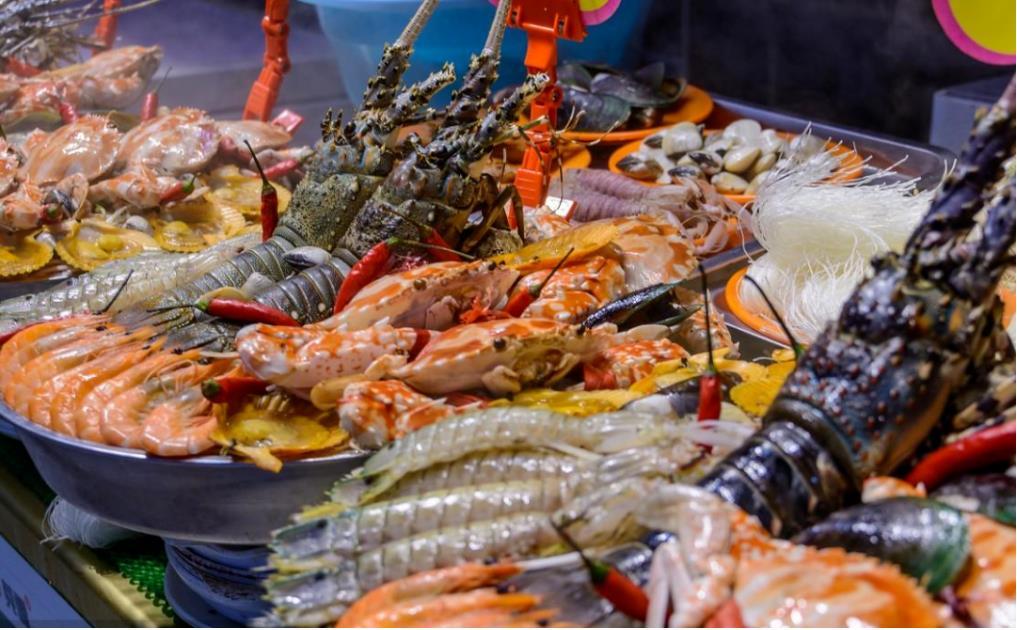 挑选海鲜的方法和技巧 v2-a39072345a25d38c528bddbba10cc8d5_1440w.jpg?source=172ae18b