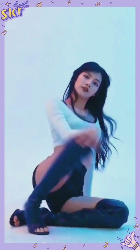 如何评价lisa最新舞蹈