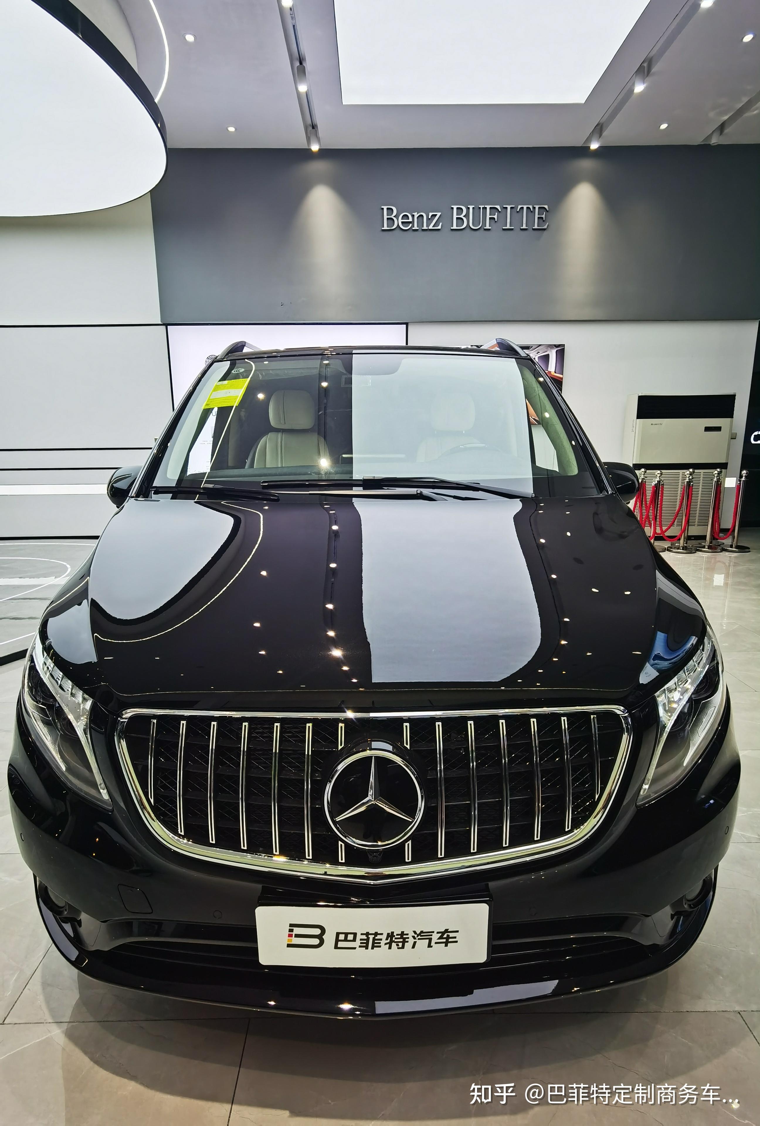 100万的气场一辆30万的奔驰威霆如何做到比埃尔法和lm都奢华