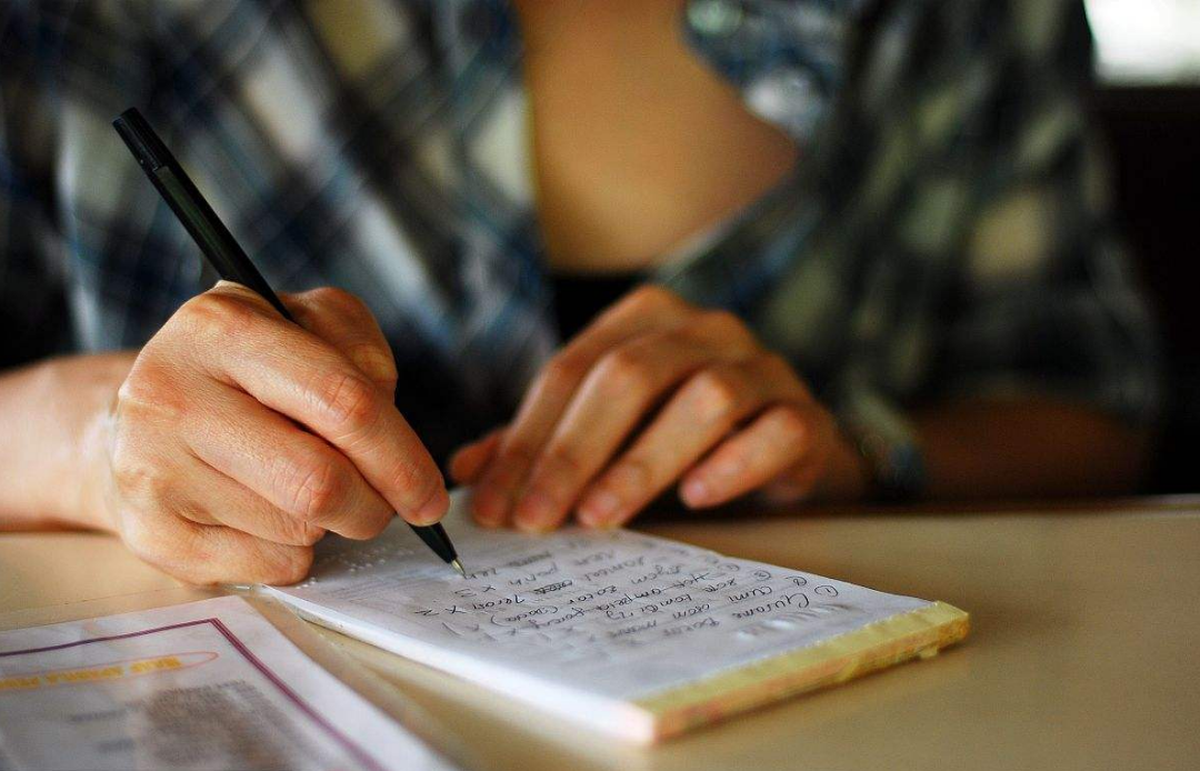 v2-a3f3df7d4bd957144953724baf00fdec_1440w.jpg?source=172ae18b