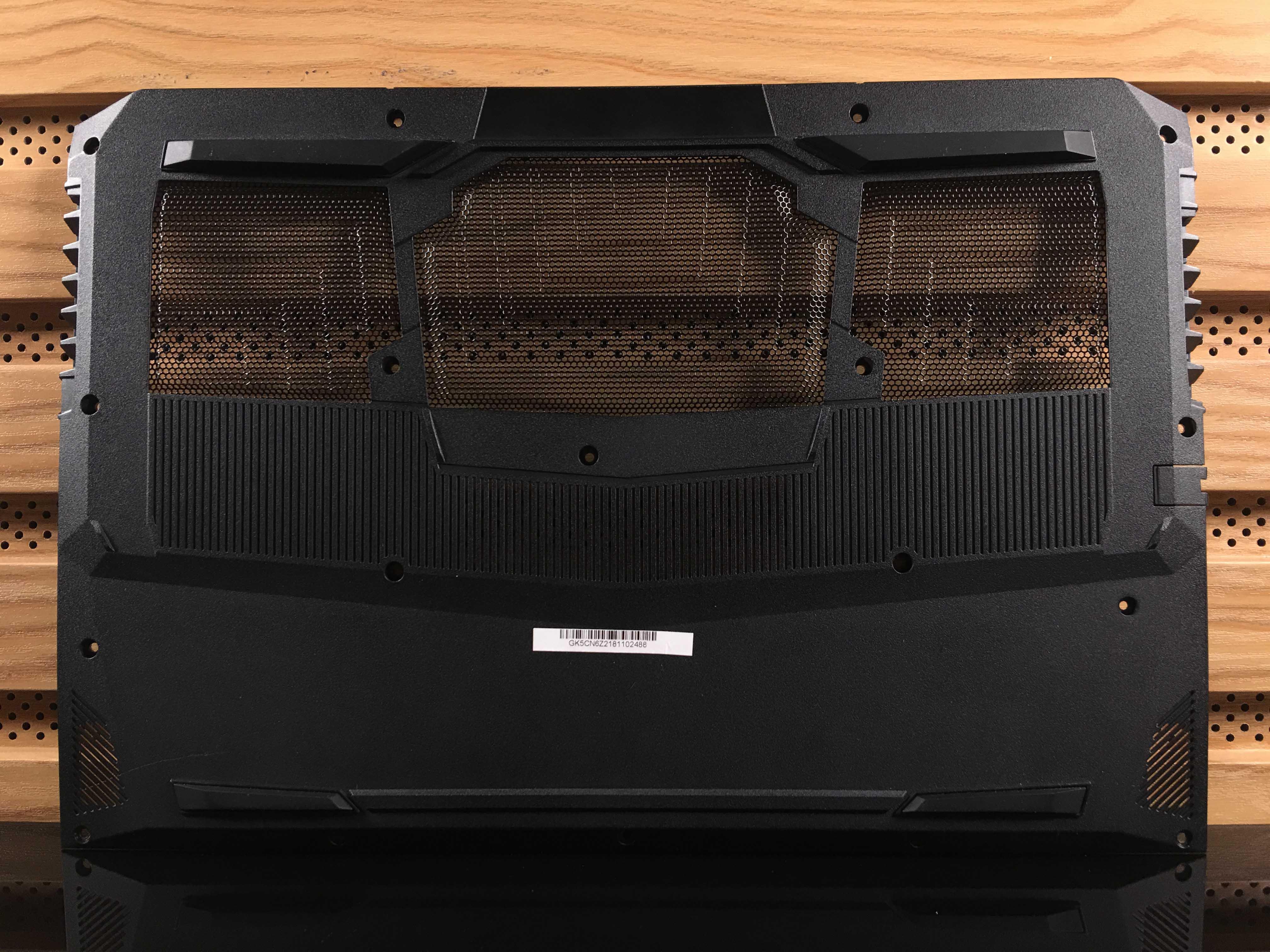 搞机作战室机械师f117b全面屏游戏本评测gtx1060版