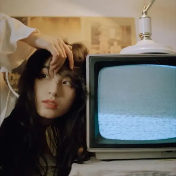 让人一眼就爱上的正能量微信头像女(共16张)