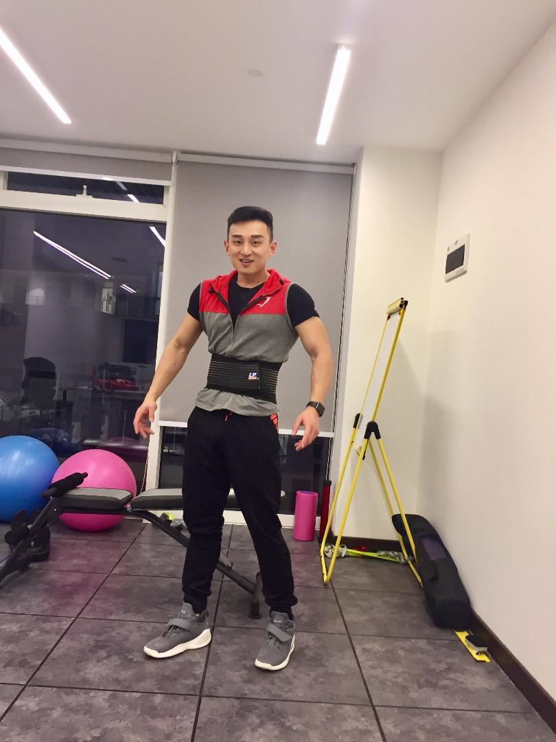 刘洹burning的live如何矫正体态使自己更挺拔最大化身高