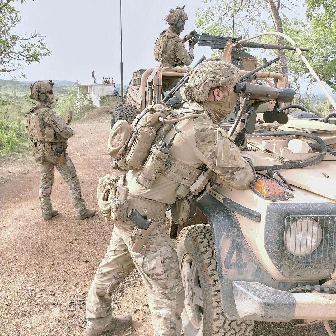 行动的法国sas队员2016年参与处置布基纳法索人质事件的法国sas队员和