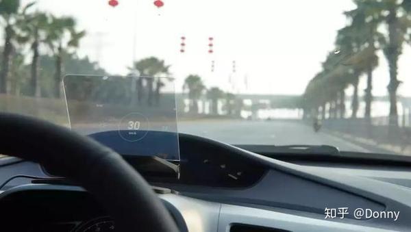 两款车载 HUD 评测,用它能把车开出战斗机的感觉 - 知乎