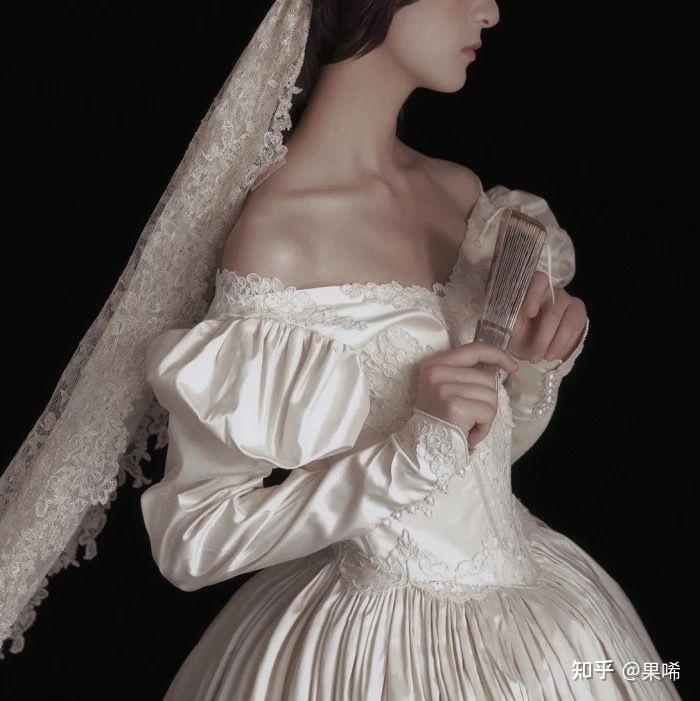 有没有推荐好看又带点小高冷的头像 ? - 知乎