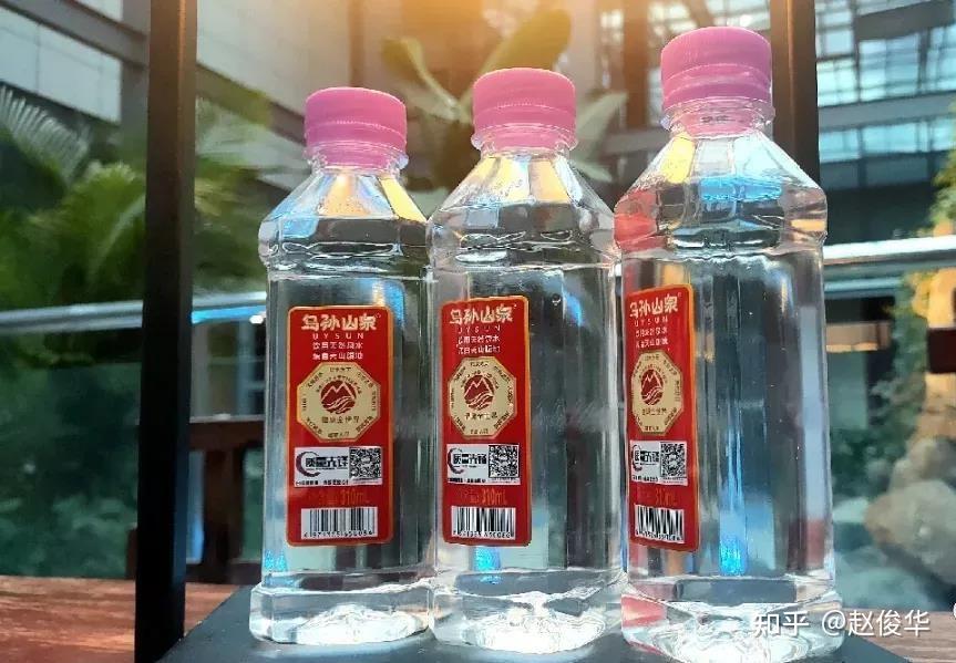 乌孙山泉作为中国自己的高端水品牌在中国高端水市场被国外品牌垄断的